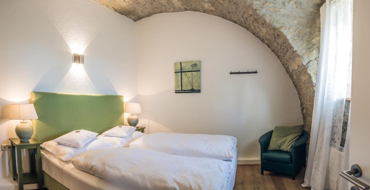 Winzarei, Weingut Tement Villa Berghausen Kültér fotó